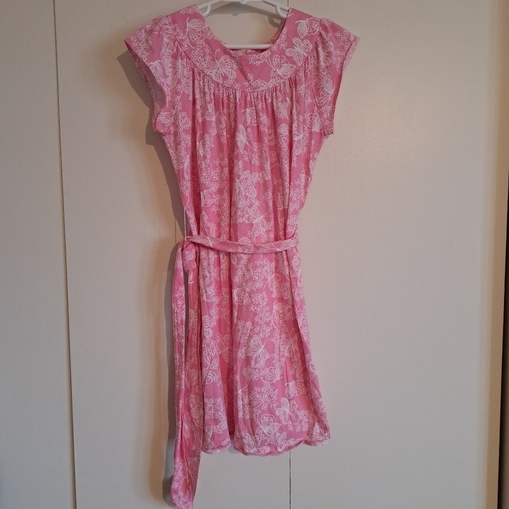 Lilly Pulitzer girls size 8 butterfly print with matching fabric waist tie